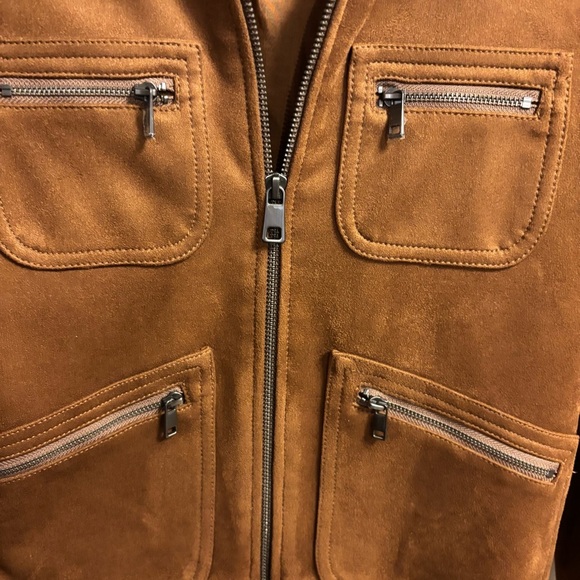 Banana Republic Vegan Suede 4-Pocket
Jacket - Picture 4 of 11